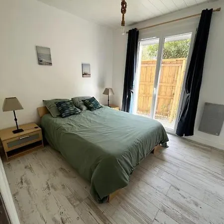 Itza * 旺代蒙塔利韦